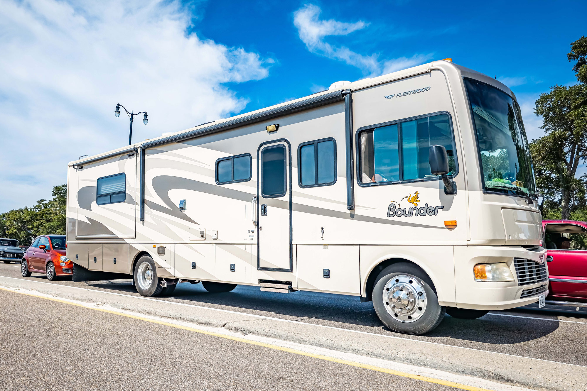 RV parked near Lake Hartwell at Hartwell Lake Storage